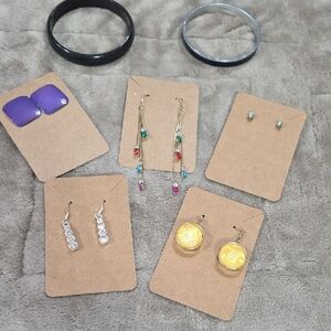 Fashion Jewelry Bundle (7) Eclectic Pierced Earrings Bracelets Stylish GUC